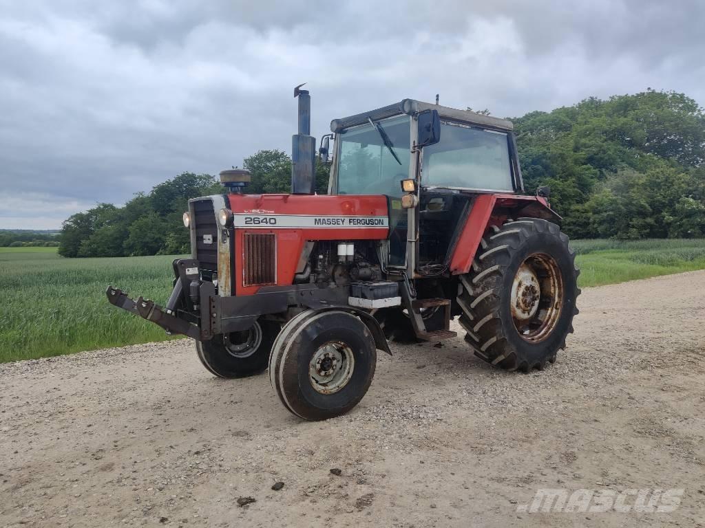 Massey Ferguson 2640 Tractors