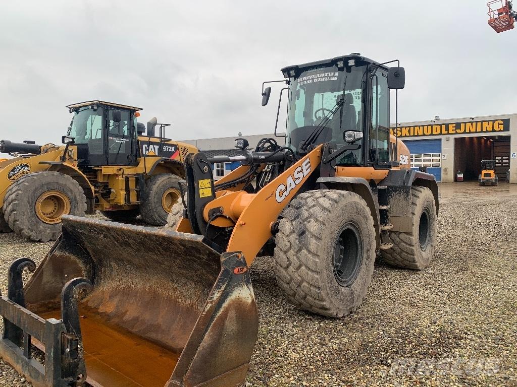 CASE 521 G gummiged Wheel Loaders