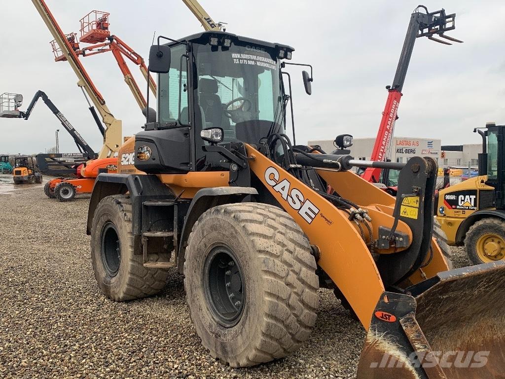 CASE 521 G gummiged Wheel Loaders