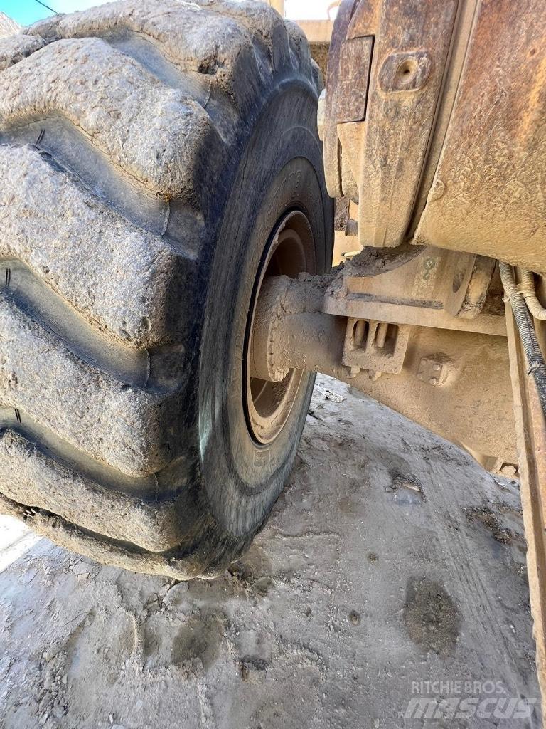 CAT 988 G Wheel Loaders