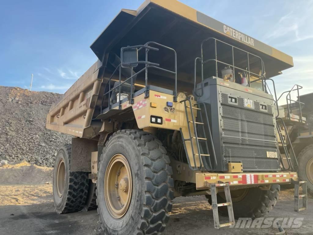 CAT 777e Dump trailers