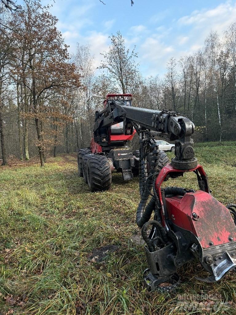  Valemt 911.4 Harvesters
