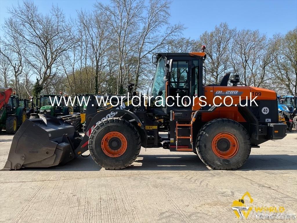 Doosan DL280 Wheel Loaders