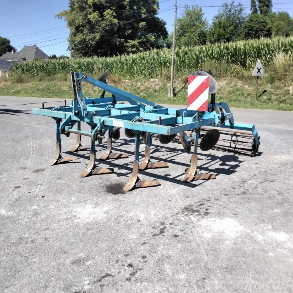 Lemken 300 Cultivators