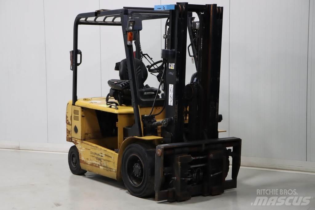 CAT EP35KPAC Electric Forklifts