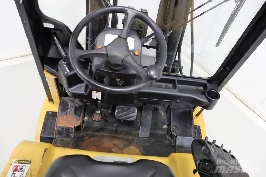CAT EP35KPAC Electric Forklifts