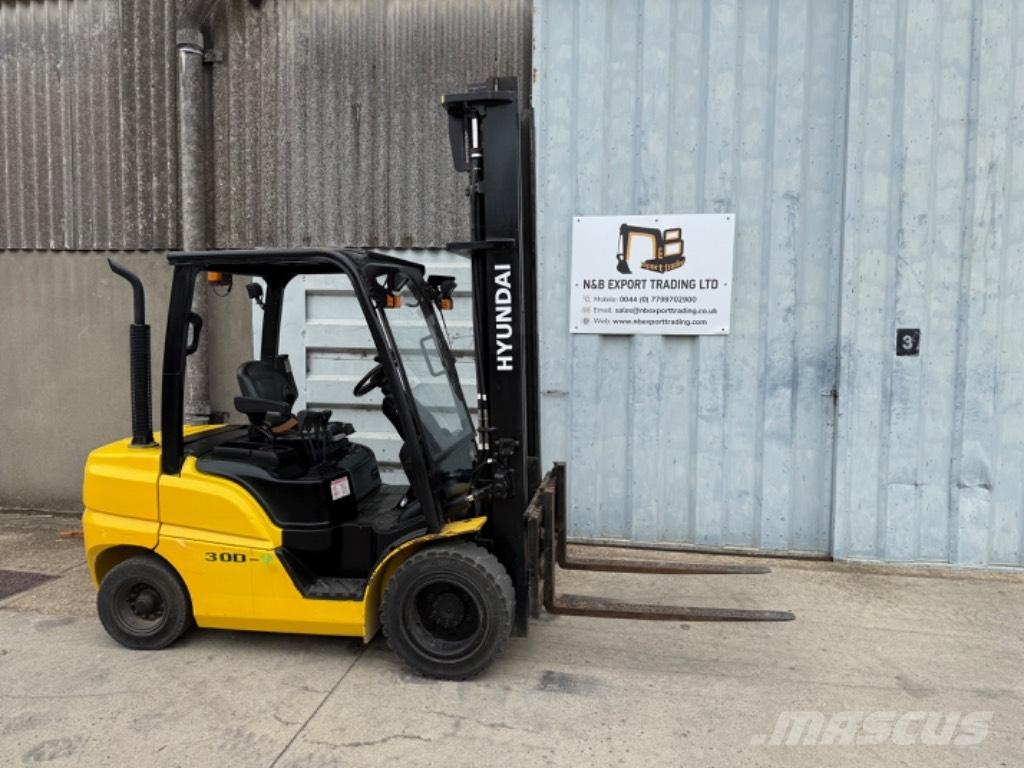 Hyundai 30 D Diesel Forklifts