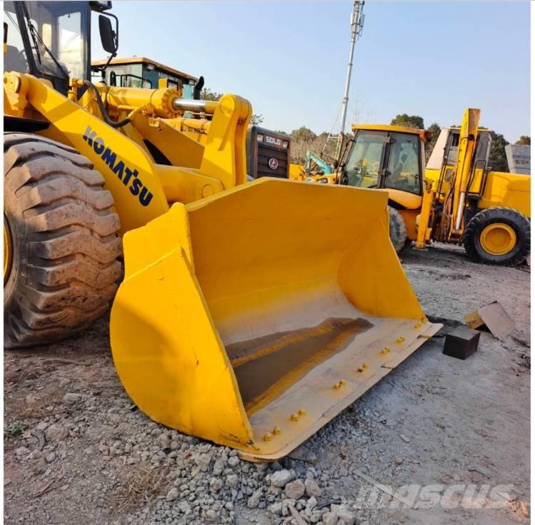 Komatsu WA 470 Wheel Loaders