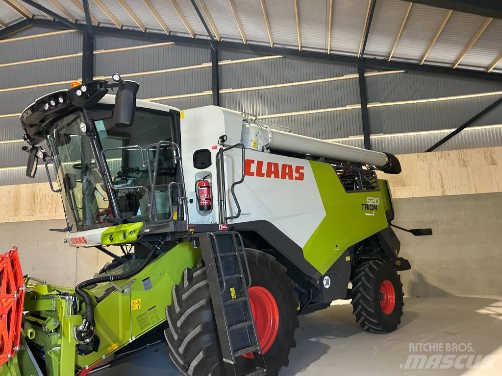 CLAAS Trion 520 Combine Harvesters