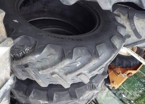  Pneu 13.6R28 Tires, wheels and rims