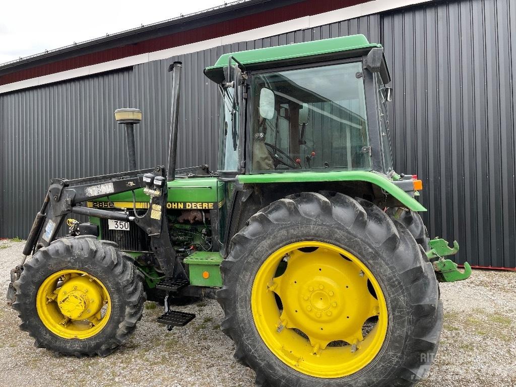 John Deere 2850 Tractors