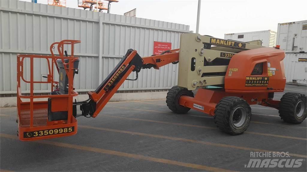 JLG 450AJ Articulated boom lifts