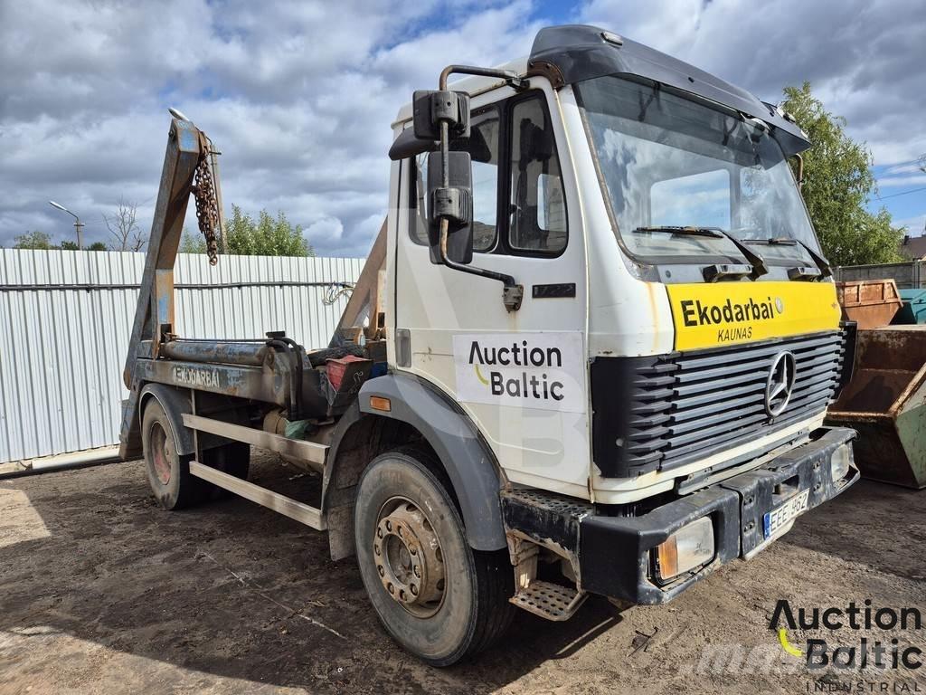 Mercedes-Benz 1722 Skip loader trucks