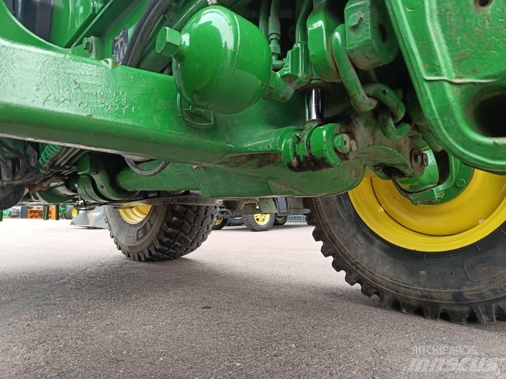 John Deere 6115 RC Tractors
