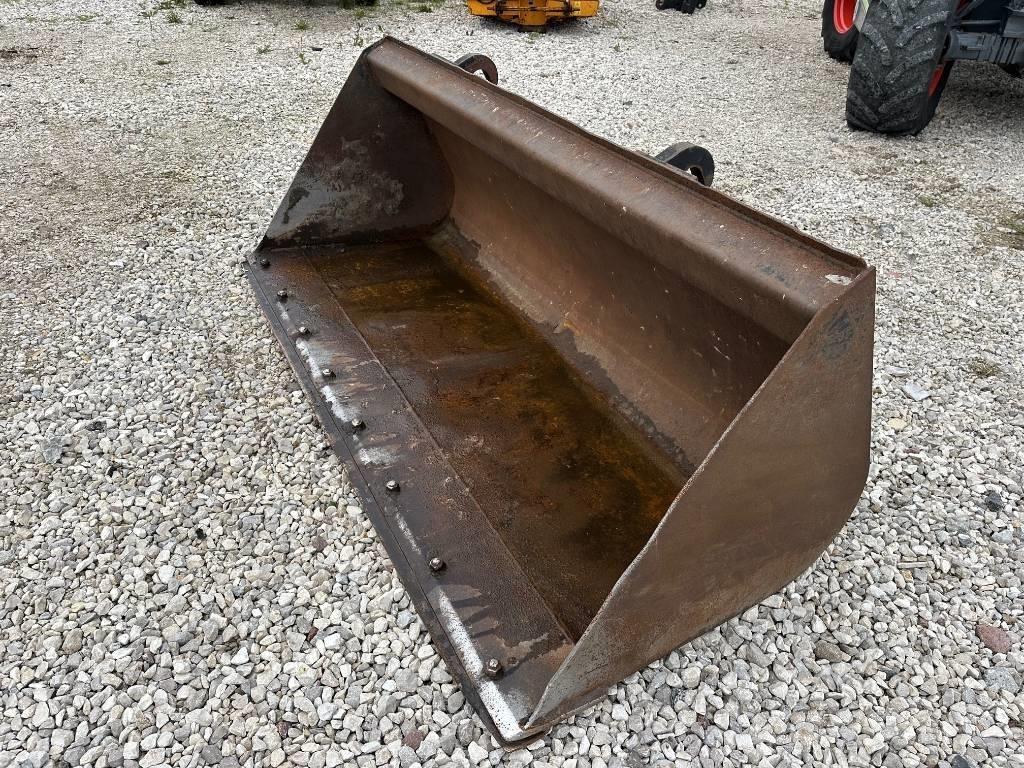 Łyżka JCB 2.2 m Other loading and digging and accessories
