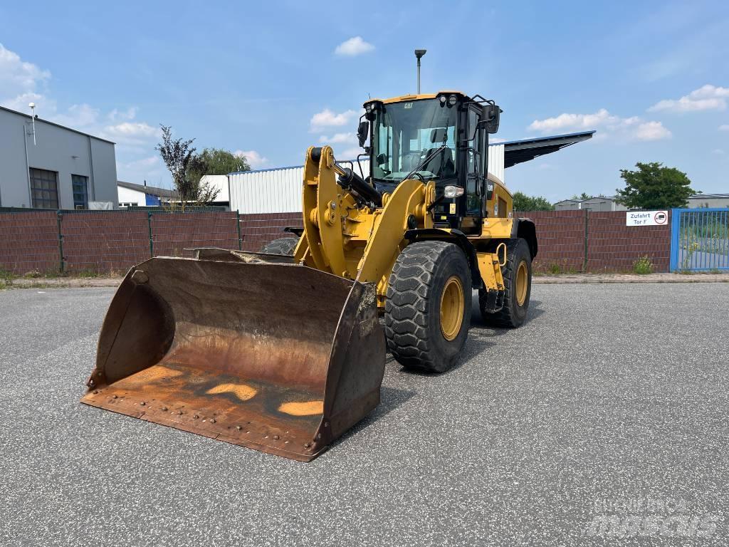 CAT 930M Wheel Loaders