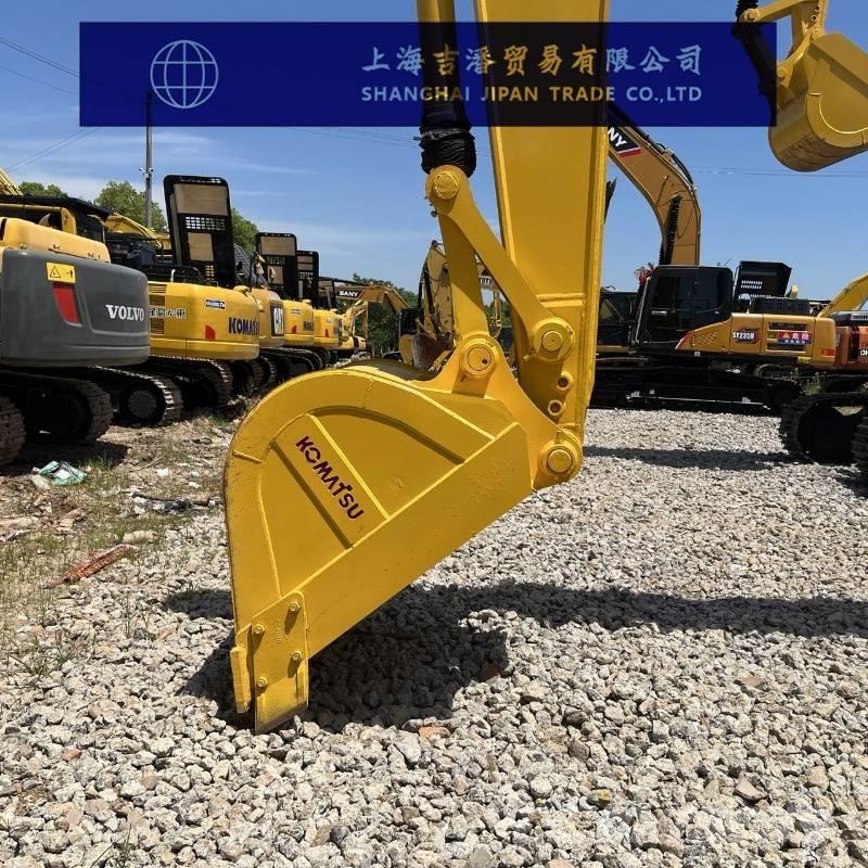 Komatsu PC 220-8 Crawler Excavators