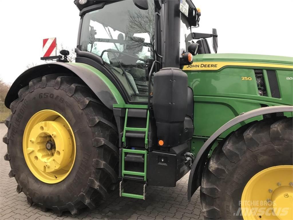 John Deere 6R 250 Tractors