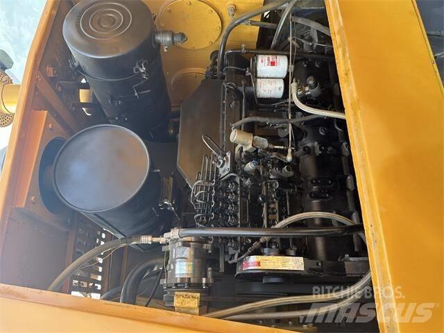 XCMG GR215 Motor Graders