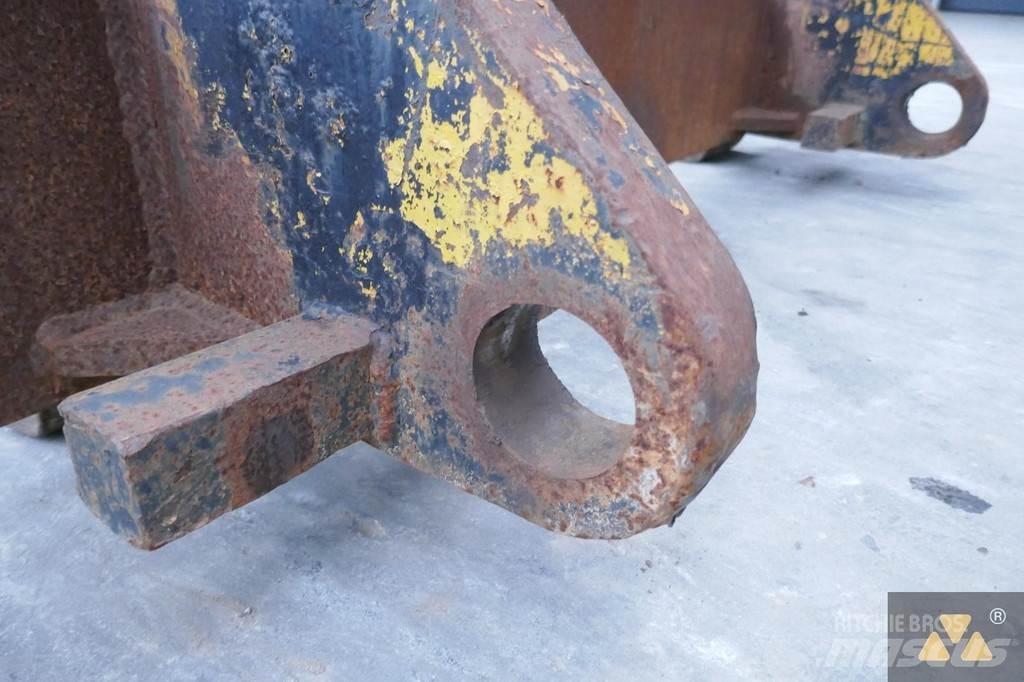 CAT 966/972 Forks Other Components