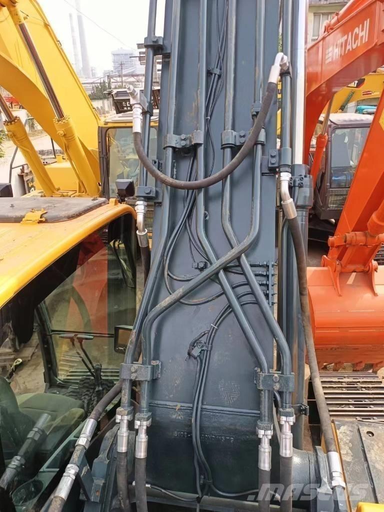 Hyundai 305-9 Crawler Excavators