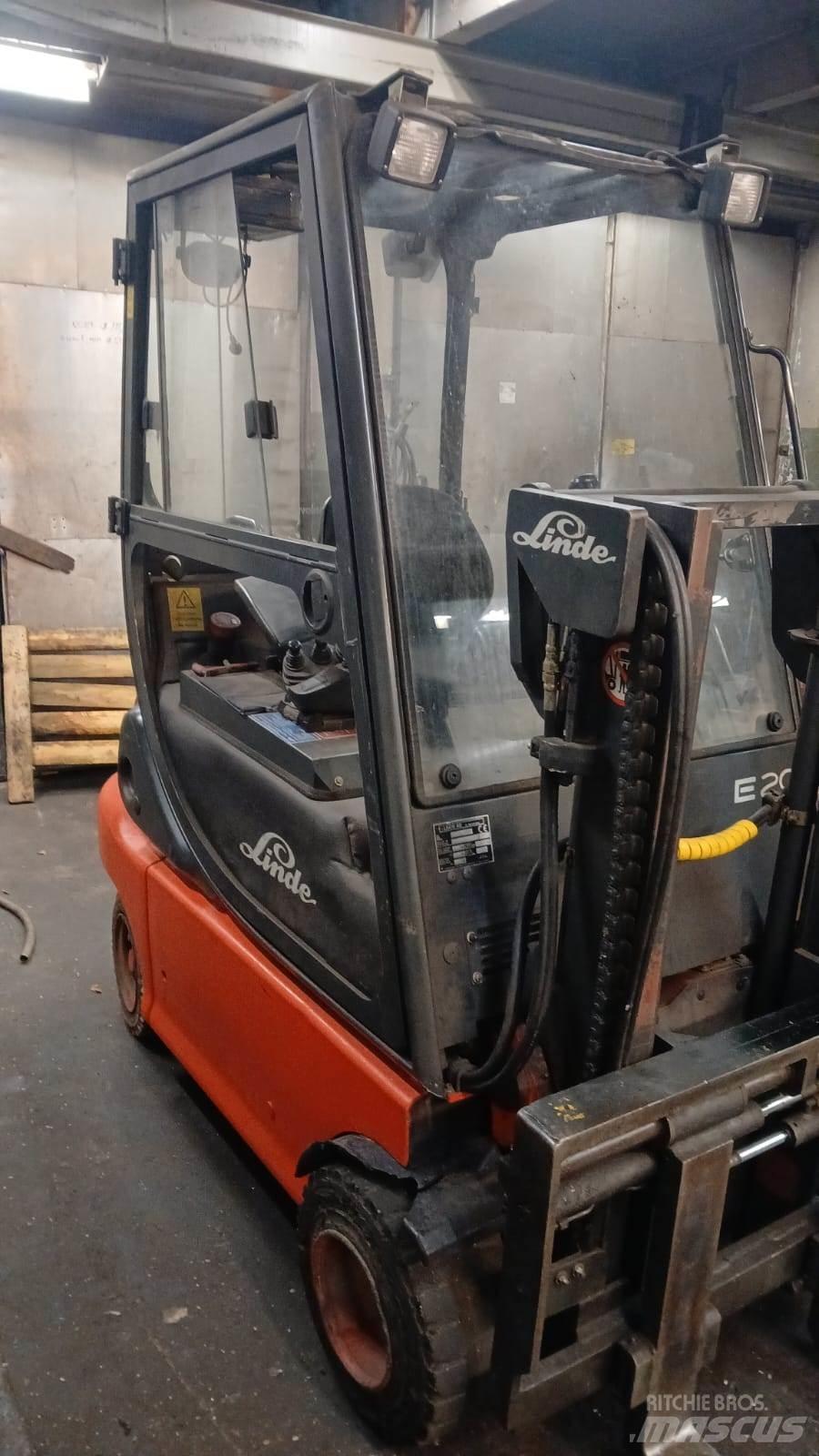 Linde E20P-02 Electric Forklifts