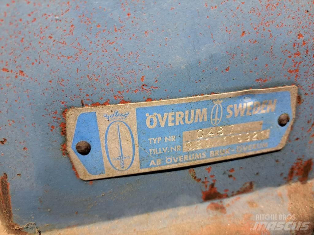 Överum C 487 Plows