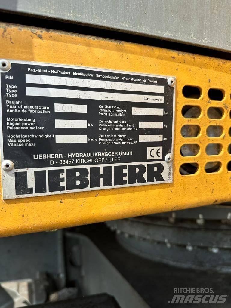 Liebherr A 924C-HD Wheeled Excavators