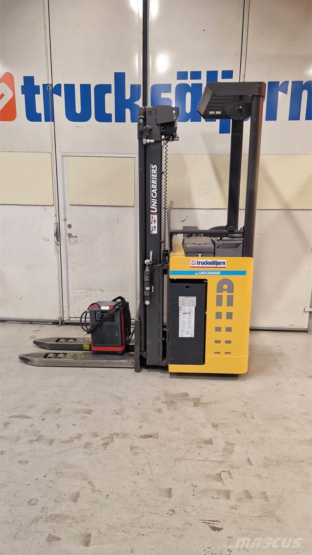 Atlet A160SDTFVHSN Low lifter with platform