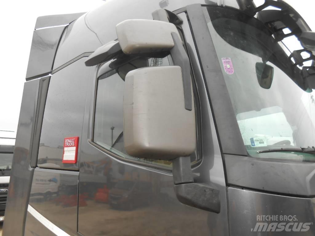 Renault T520 Conventional Trucks / Tractor Trucks