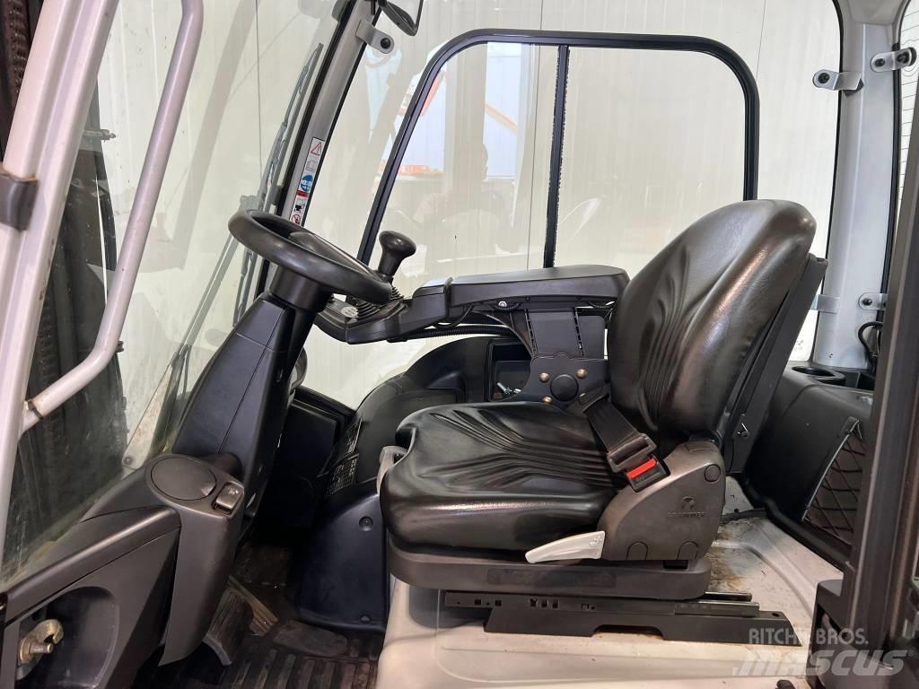 Still RX60-25 Electric Forklifts