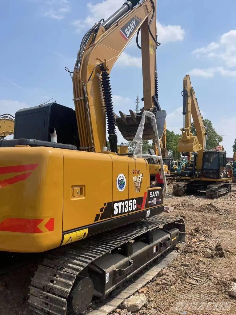 Sany SY 135 Mini excavators  7t - 12t