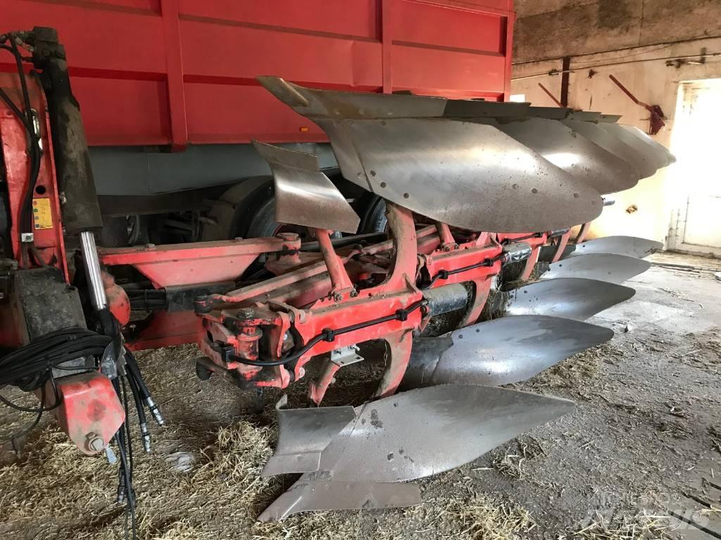 Gregoire-Besson RWY6 Reversible ploughs
