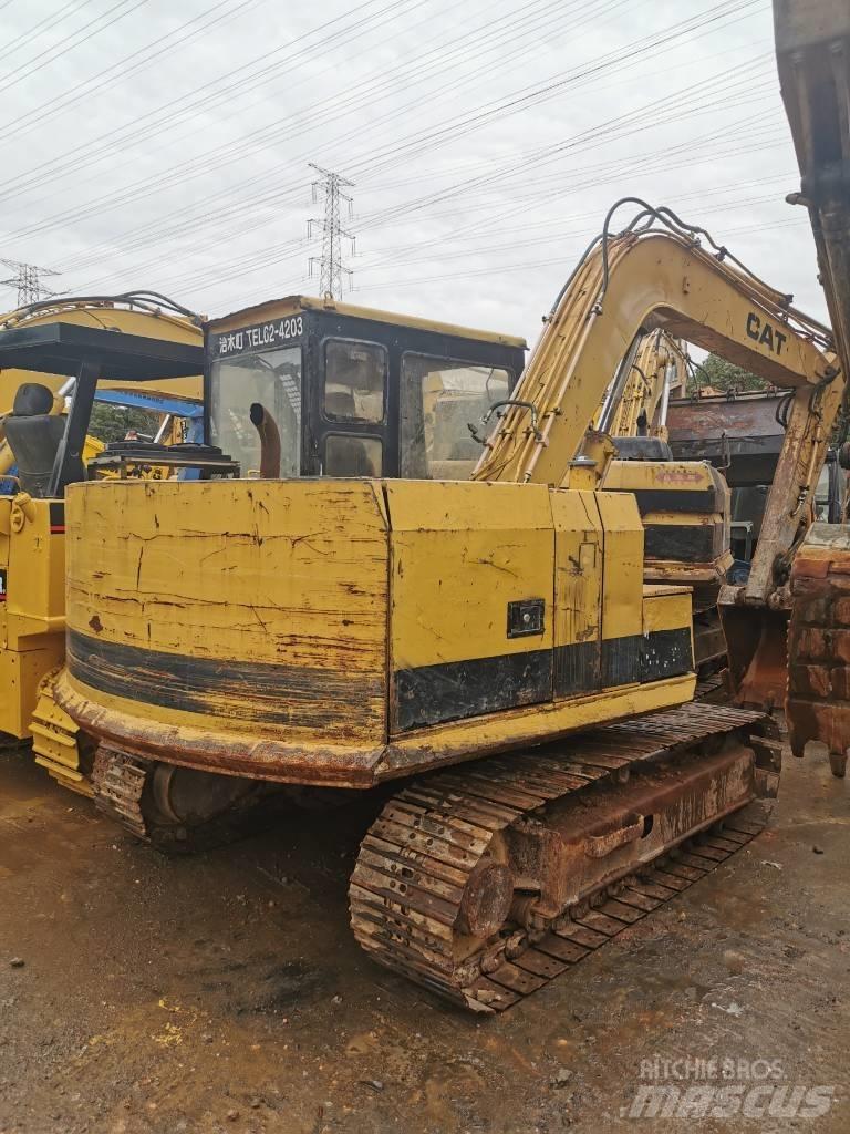 CAT E 70 B Crawler excavators