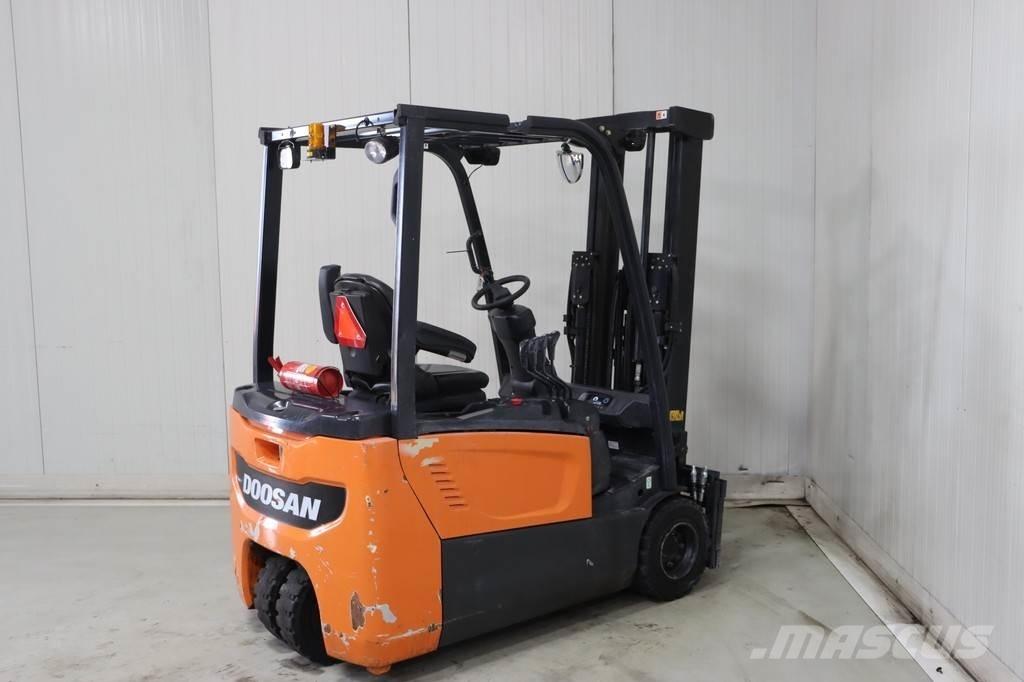 Doosan B20T-7 Electric Forklifts
