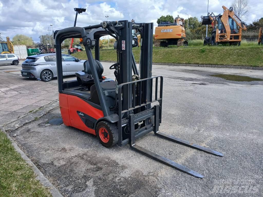 Linde E16-02 Electric Forklifts