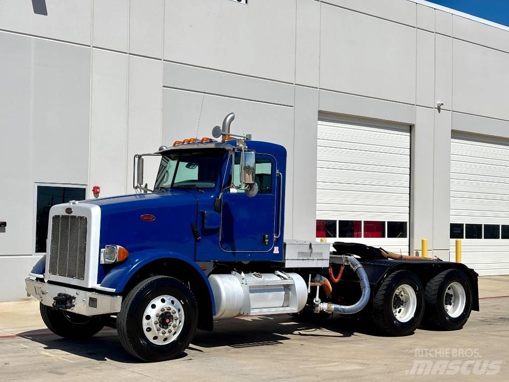 Peterbilt 365 Conventional Trucks / Tractor Trucks