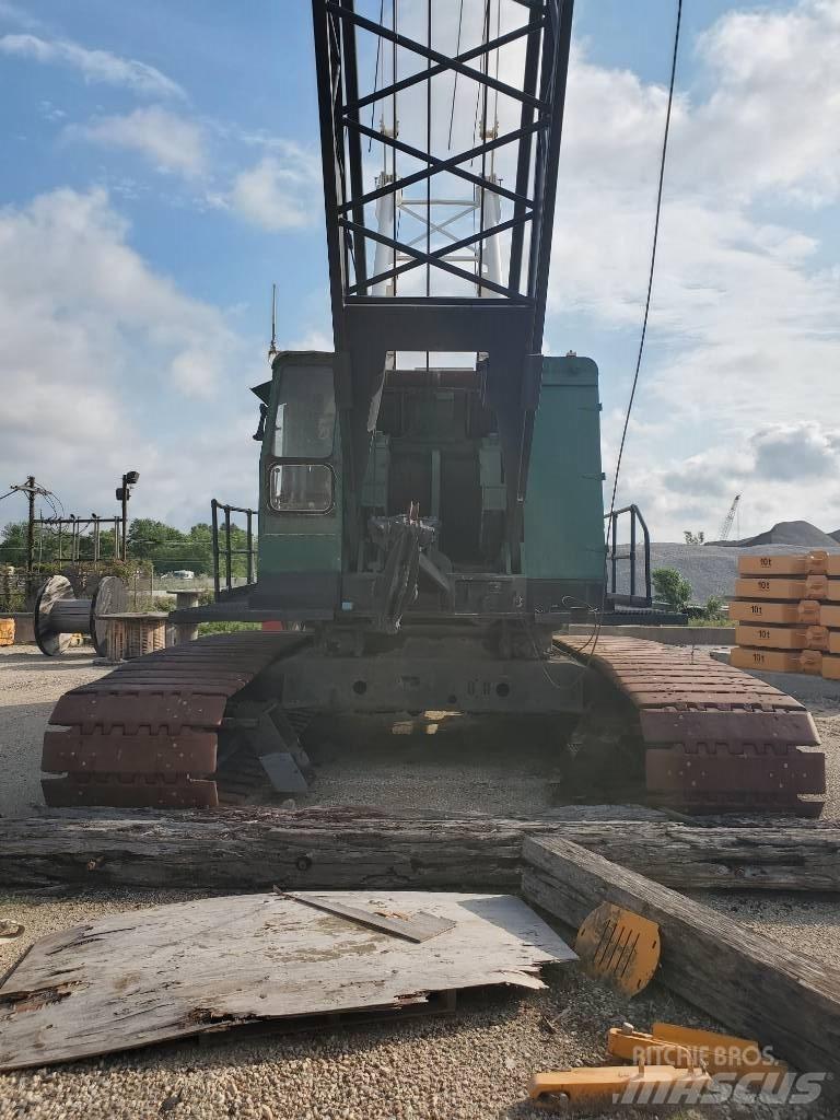 Manitowoc 3900 W Crawler Cranes