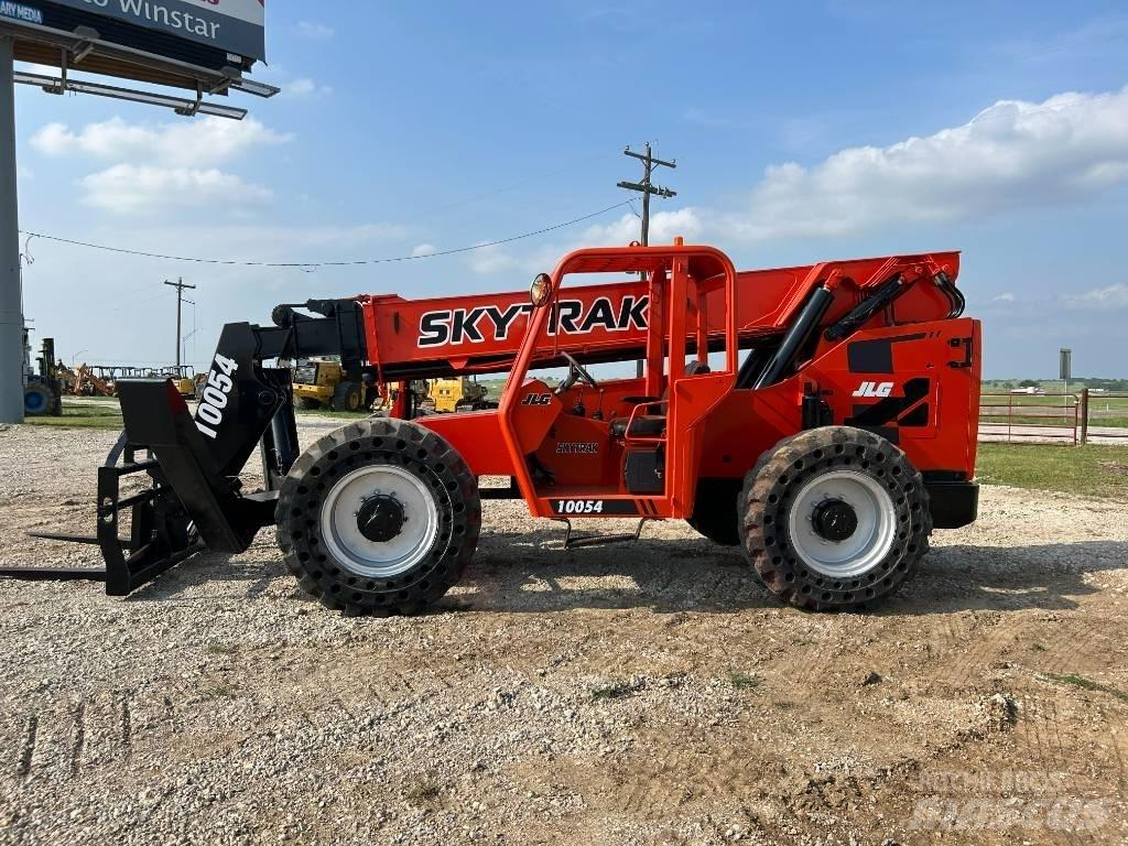 Skytrak 10054 Misc Forklifts