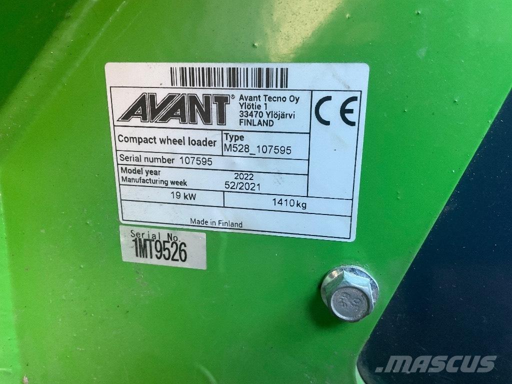 Avant 528 Multi purpose loaders