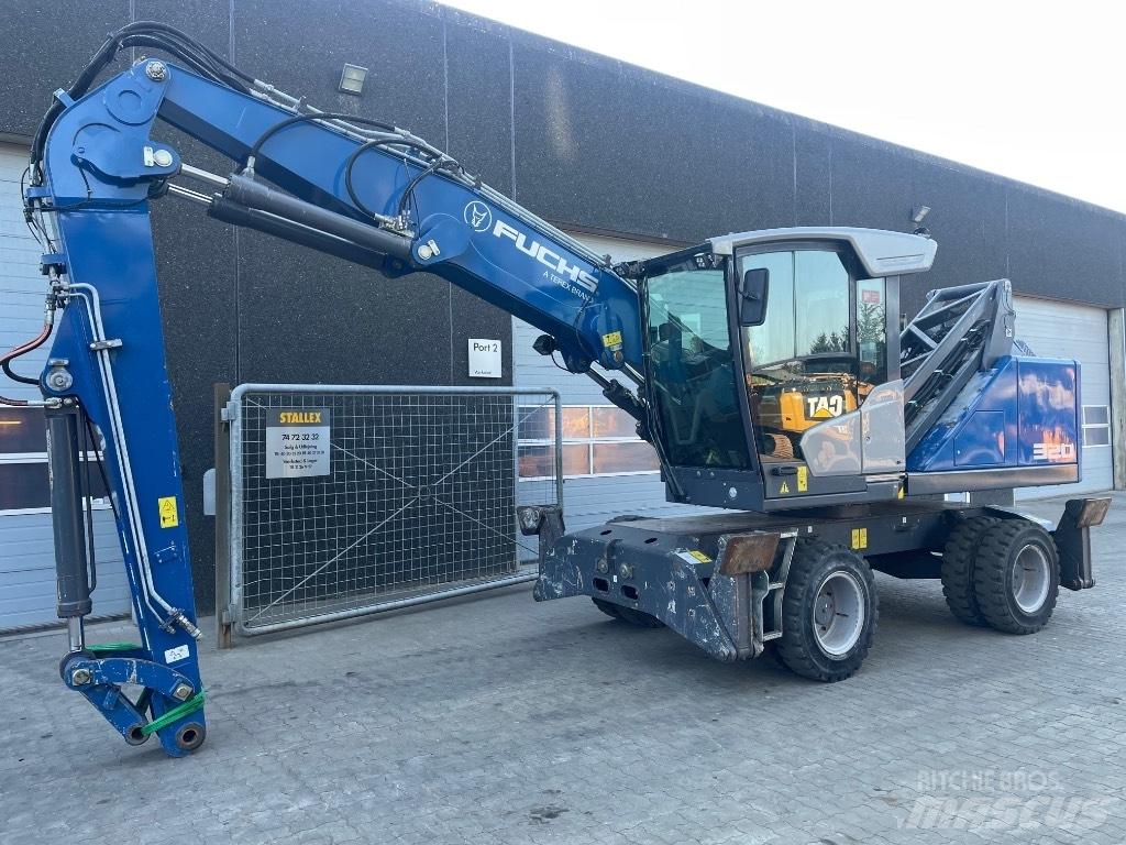 Fuchs MHL320F Waste / Industry Handlers