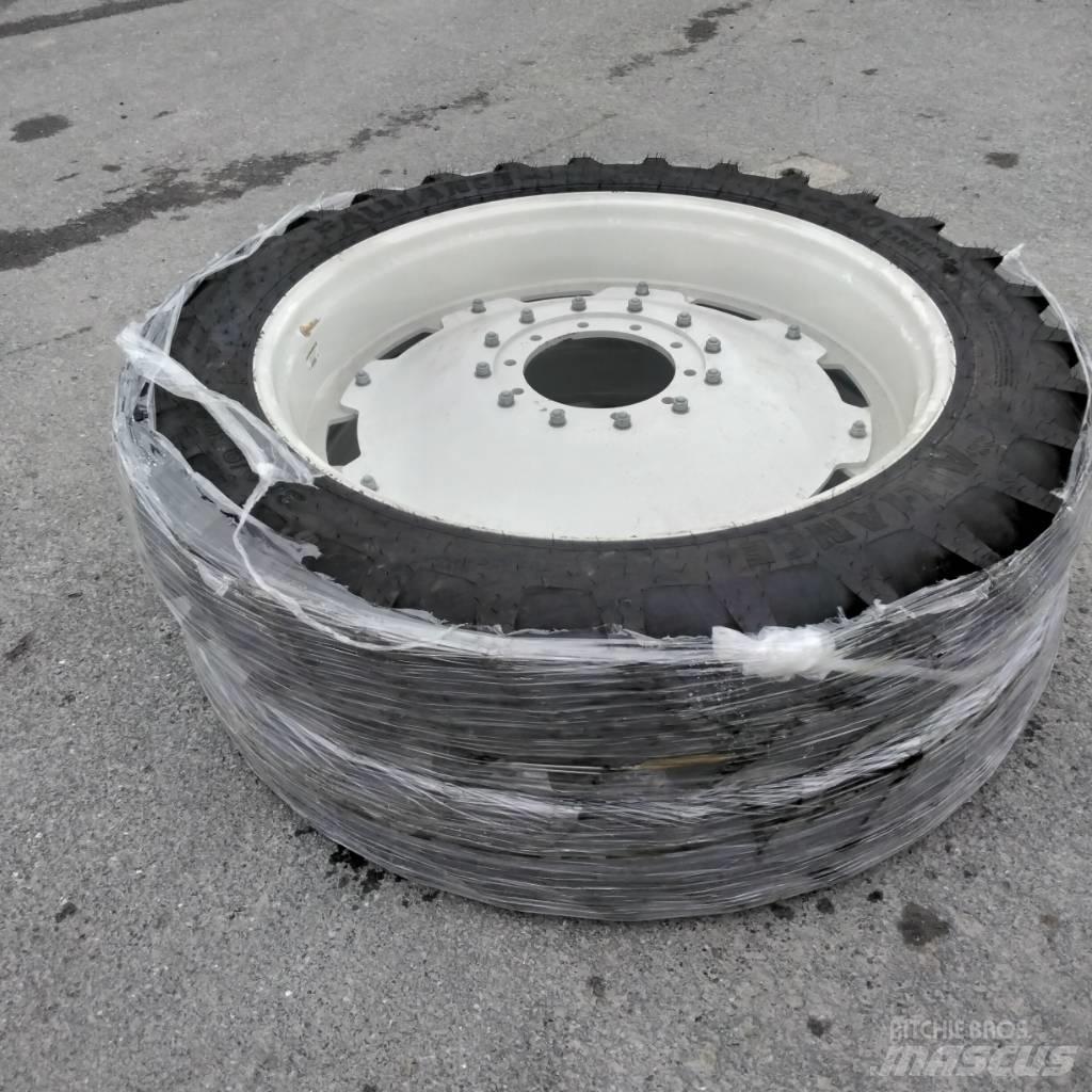Alliance 300/95R46 Tires, wheels and rims