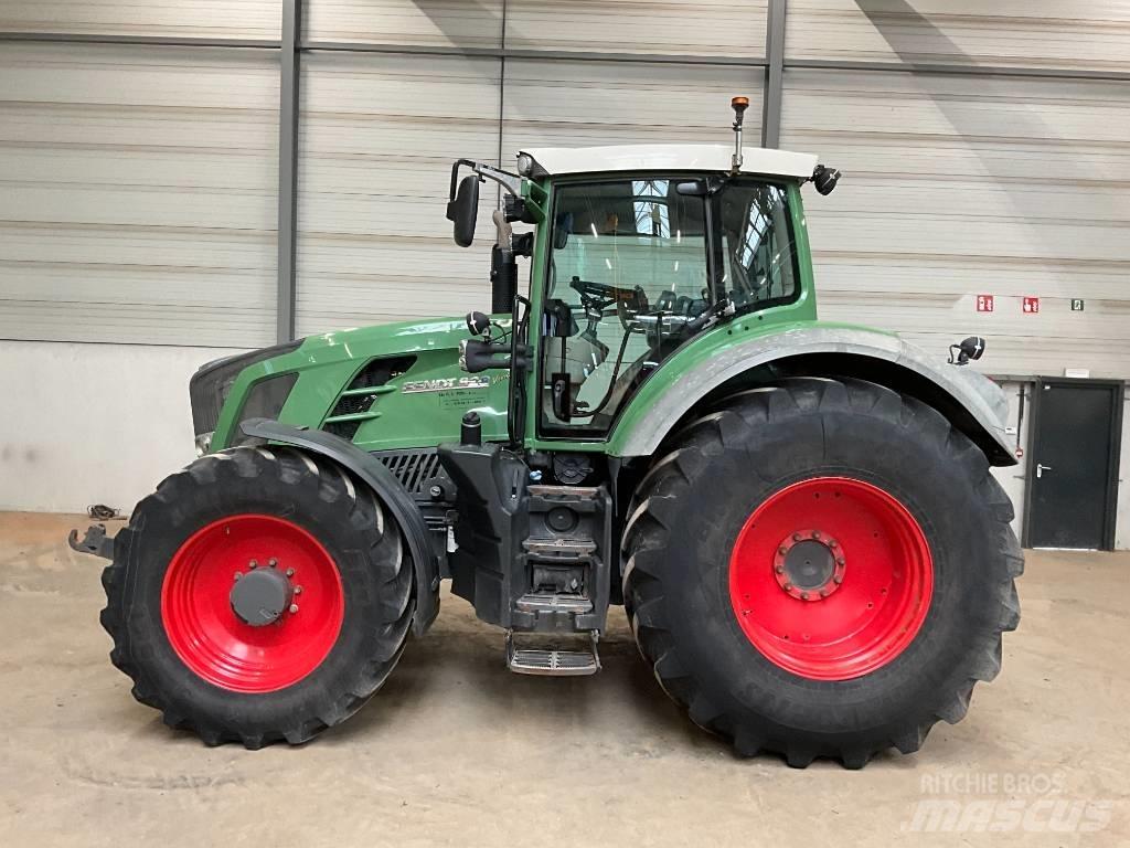 Fendt 828 Vario TMS Tractors