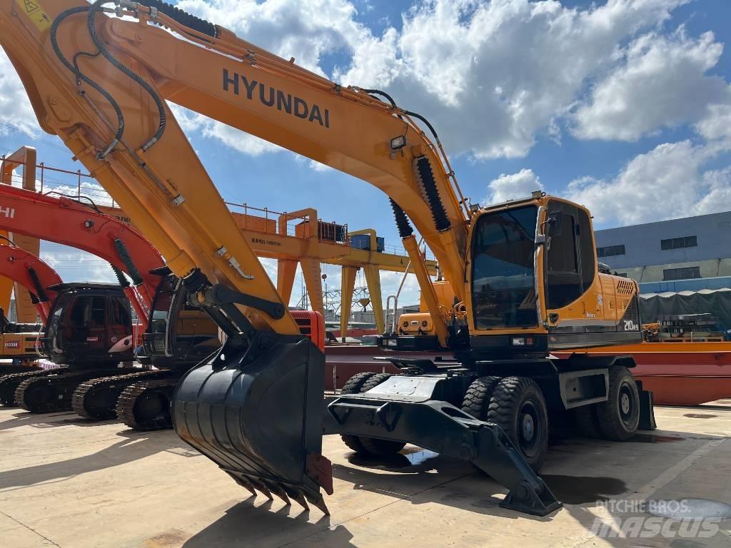 Hyundai R210W Wheeled Excavators