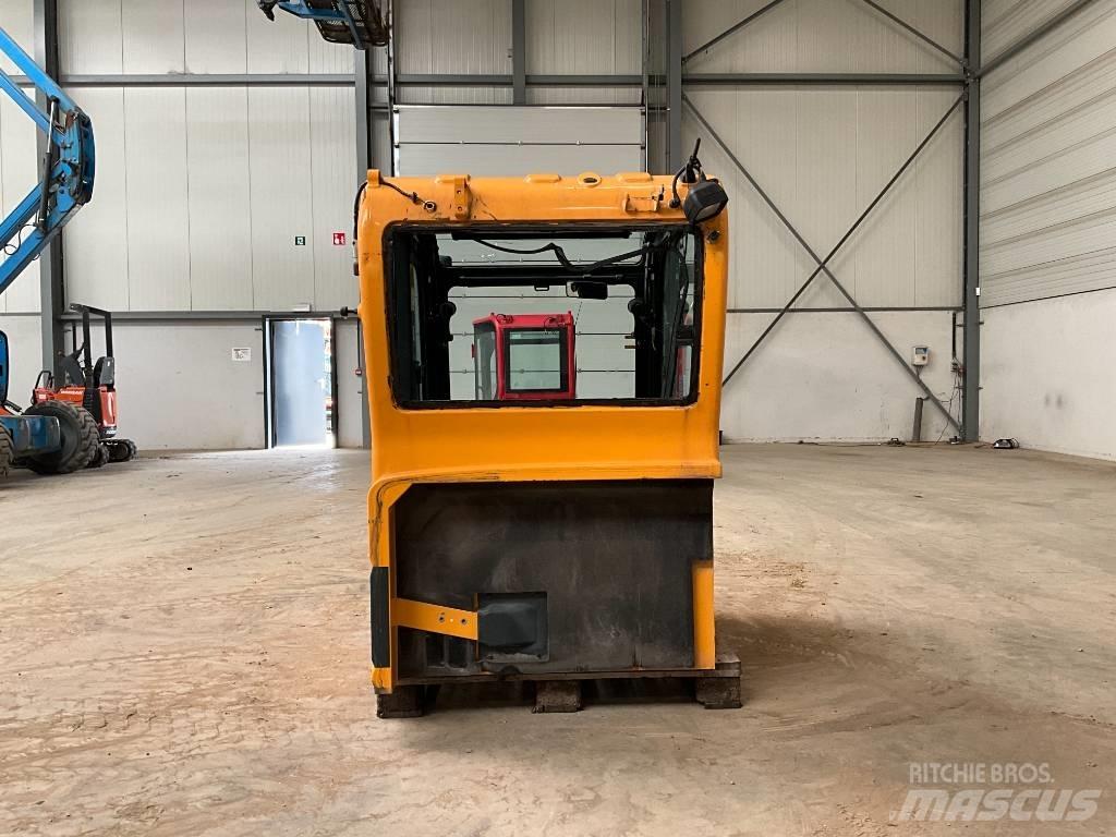 Hyundai Robex 55-9 A Forestry Cabin