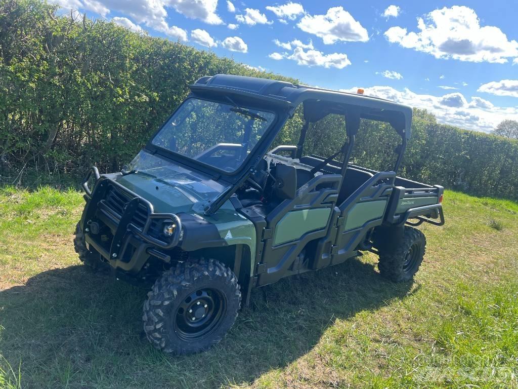 John Deere 855 Utility Machines