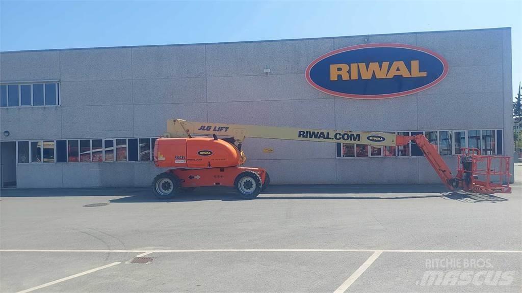 JLG 860SJ Telescopic boom lifts