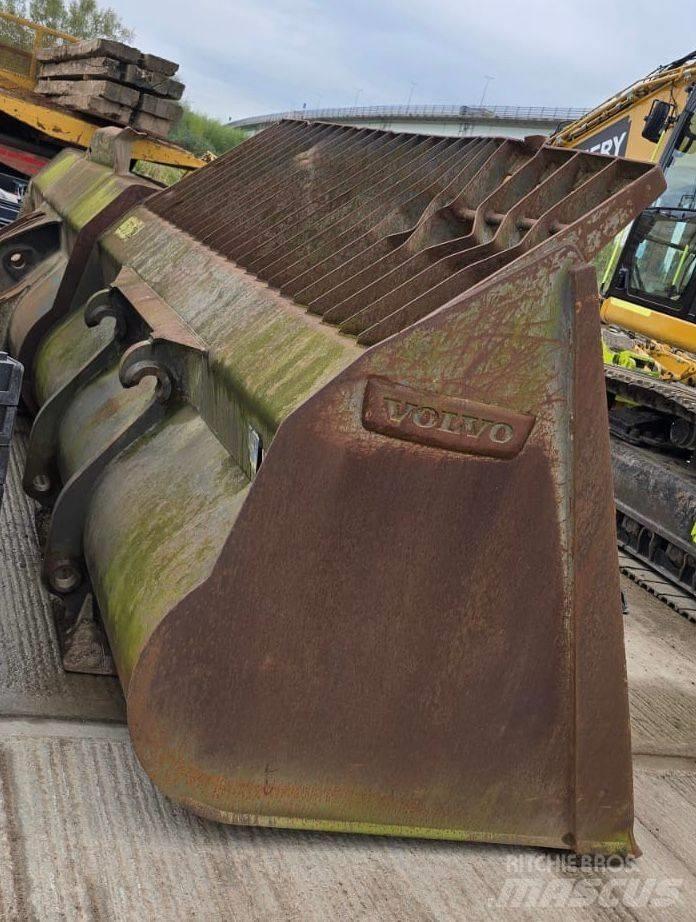 Volvo L 220 H Wheel Loaders