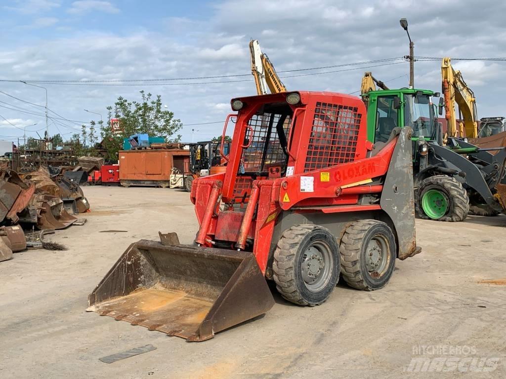 Gehl SL3840SX Skid Steer Loaders