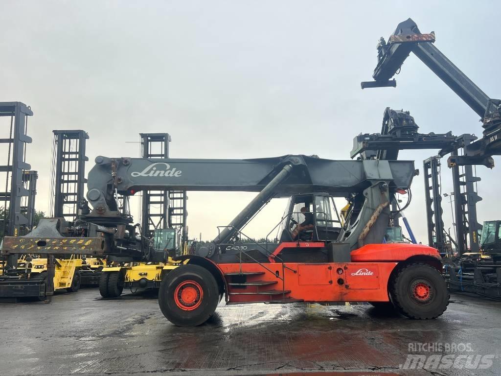 Linde C4230TL Reach Stackers